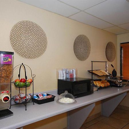 Quality Inn & Suites Downtown Phoenix Exterior foto