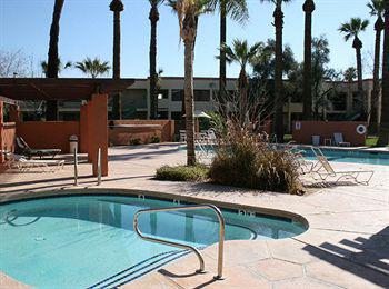 Quality Inn & Suites Downtown Phoenix Exterior foto